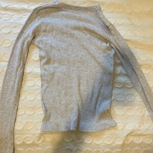 Brandy Melville Light Gray Ribbed Blouse